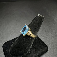 925 silver ring w gold plating & large topaz stone