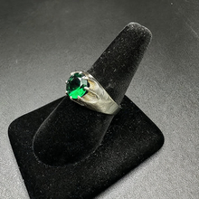 925 silver ring w lab emerald stone in center
