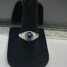 925 sterling ring w sapphire stone