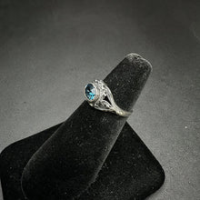 925 silver vintage ring w topaz stone